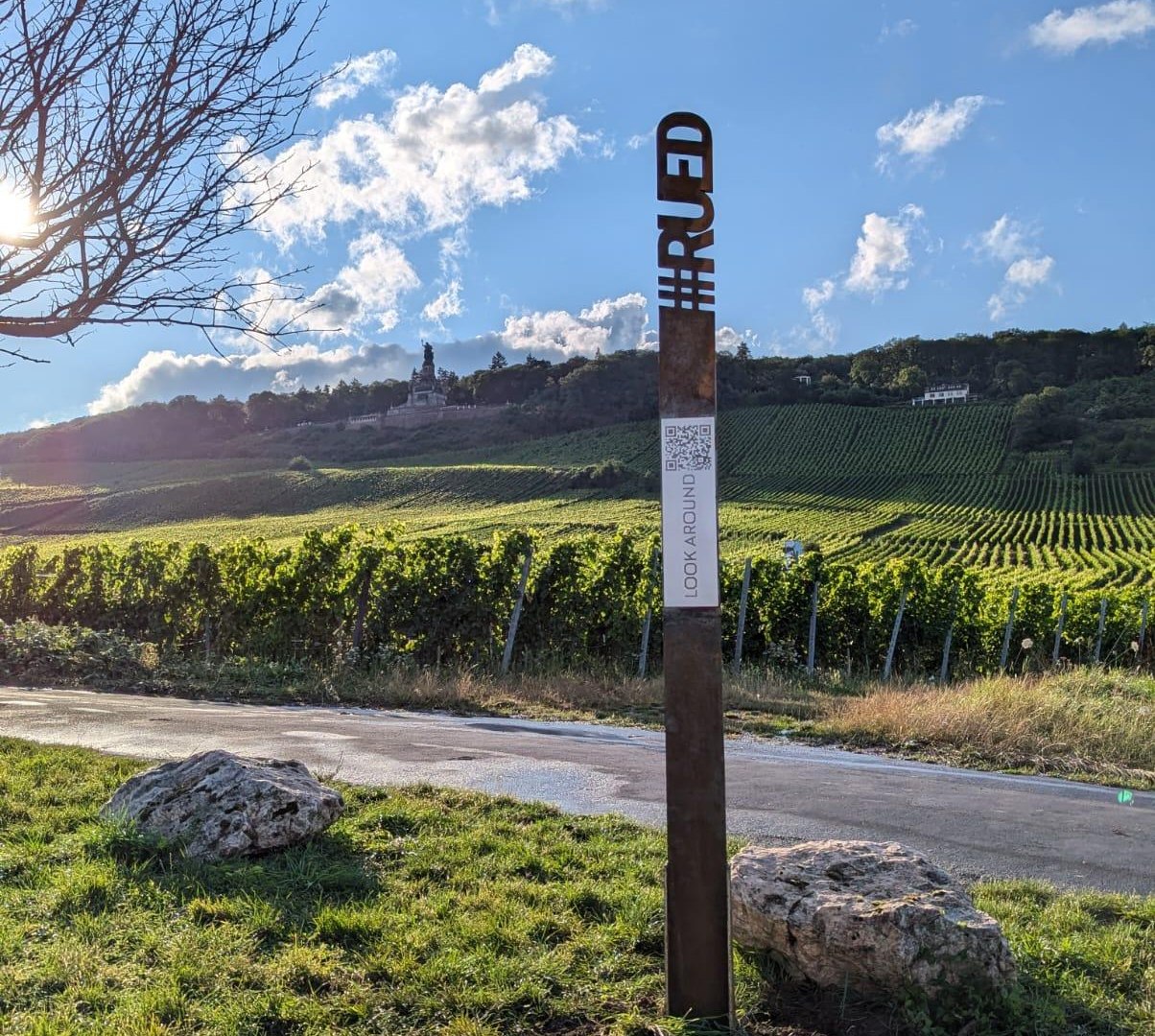 Gude Blick Ramstein - Infosäule mit QR-Code | © Birgit Bien