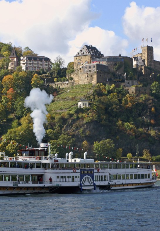 MS Goethe vor Burg Rheinfels | © Friedrich Gier