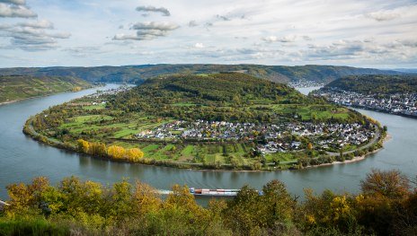 Rheinschleife bei Filsen | © Henry Tornow