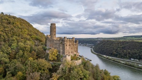 Burg Maus im Herbst | © Andreas Pacek, fototour-deutschland.de