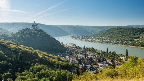 Blick auf die Marksburg bei Braubach | © Foto Derzinski / Stadt Braubach