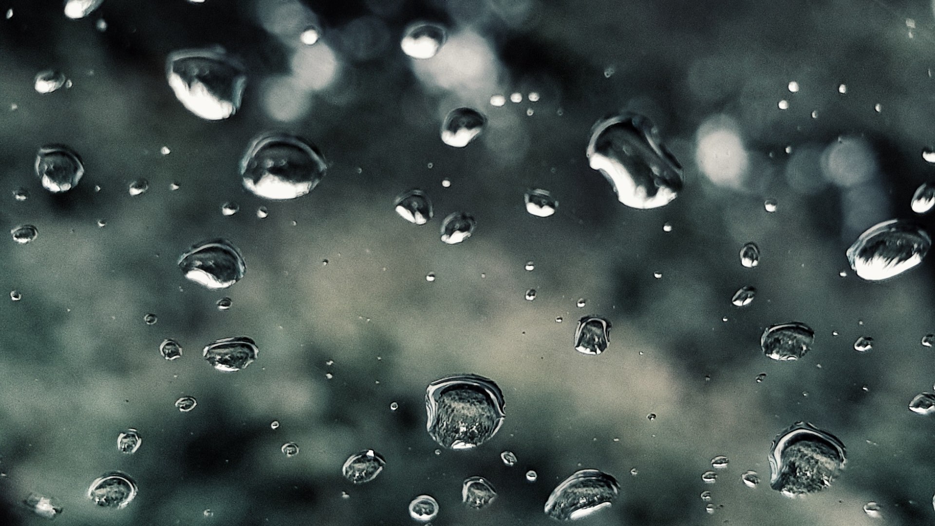 Rain | © Kevin Lindenau / Pexels 