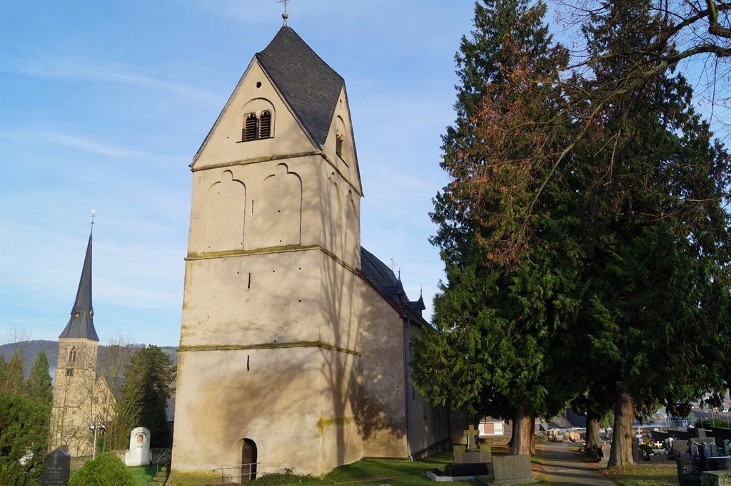 St Dionysius m St Theresia | © Tourist-Information Erlebnis Rheinbogen