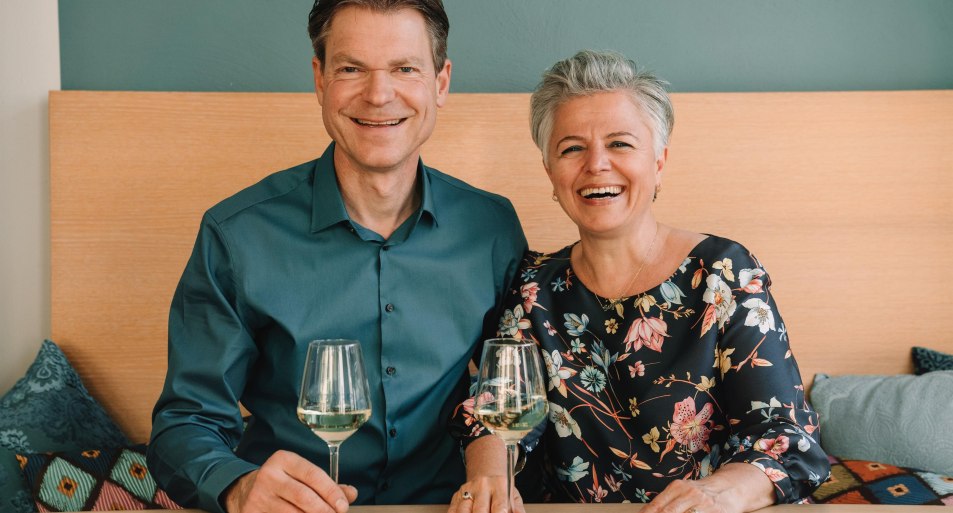 Weingut Mohr Jochen und Saynur | © Weingut Mohr Fotograf Peter Krausgrill