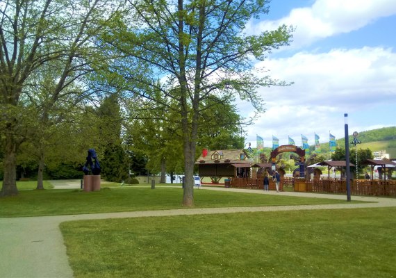 Kurpark mit Biergarten | © Tourist-Information Bad Breisig
